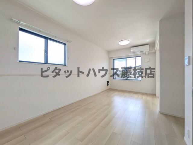 藤枝市藤枝アパート リビング