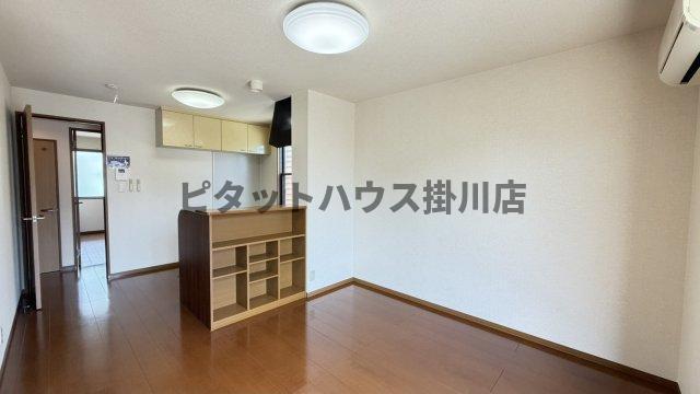 掛川市家代の里アパート リビング