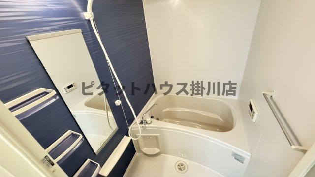 掛川市大池アパート バス／シャワー