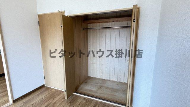 掛川市下垂木マンション 収納