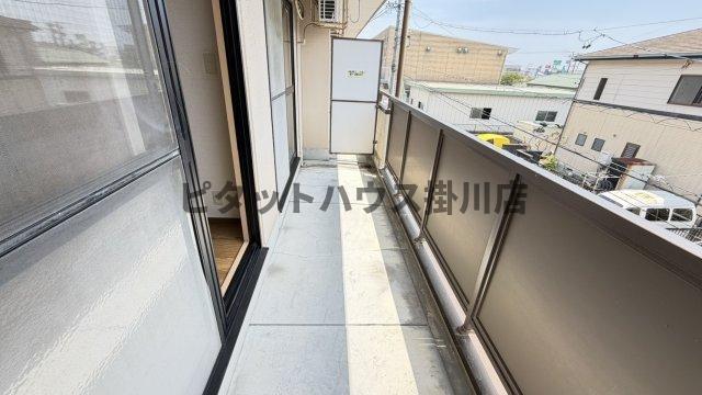 掛川市下垂木マンション バルコニー