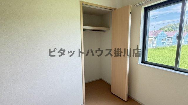 掛川市大池アパート 収納