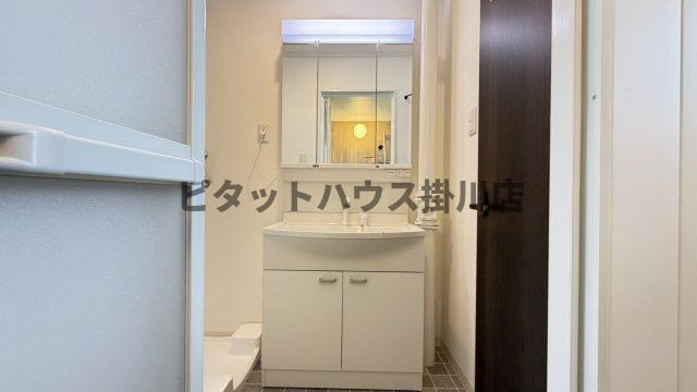 掛川市緑ケ丘アパート 洗面