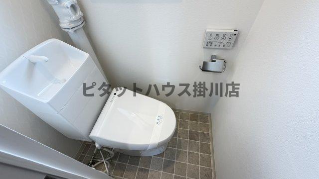 掛川市緑ケ丘アパート トイレ