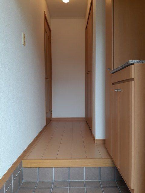 袋井市新池アパート 玄関