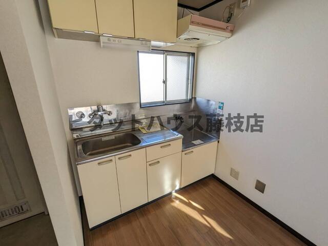 藤枝市高洲アパート キッチン