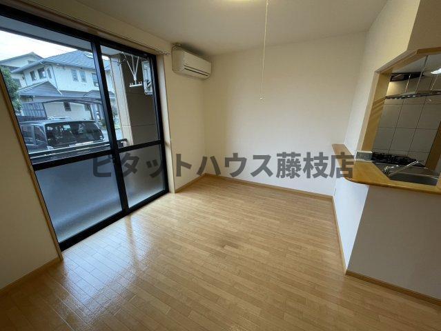 焼津市大村アパート リビング
