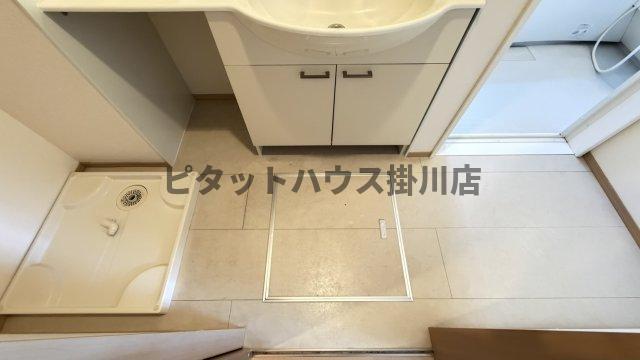 袋井市久能アパート 室内