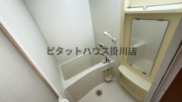 袋井市上山梨アパート バス／シャワー