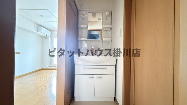 袋井市春岡アパート 洗面