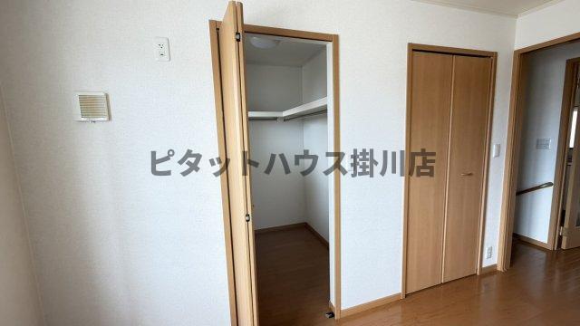 袋井市春岡アパート 収納