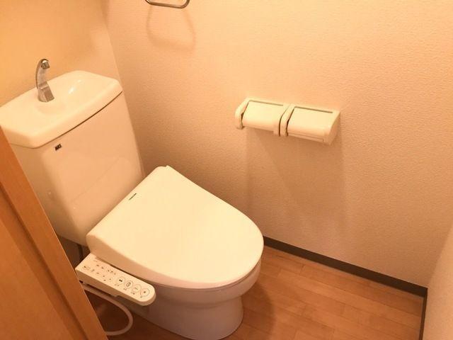袋井市山科アパート トイレ