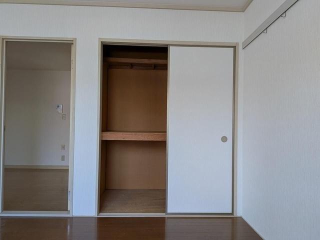 藤枝市高岡アパート 収納