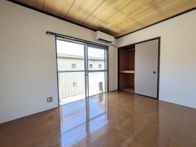 焼津市大栄町アパート リビング