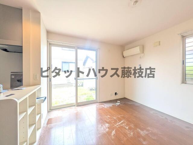 焼津市八楠アパート リビング