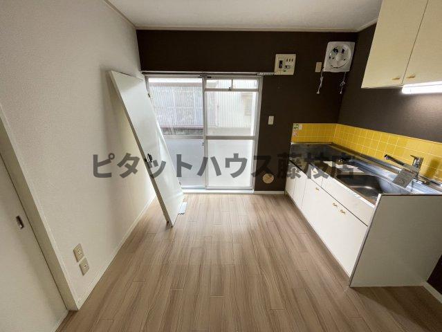 藤枝市高柳アパート リビング
