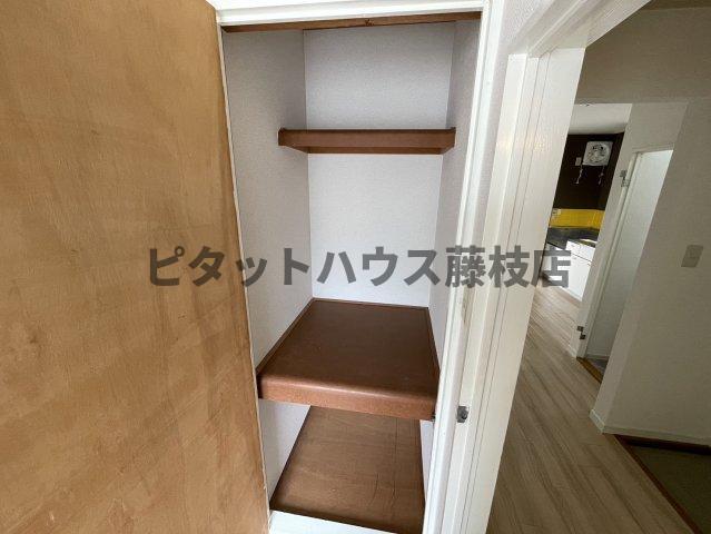藤枝市高柳アパート 収納