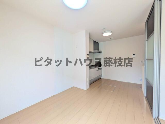 藤枝市五十海アパート リビング