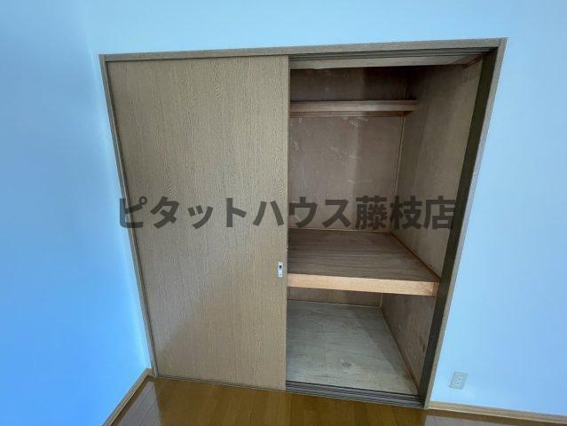 焼津市柳新屋マンション 収納