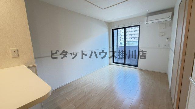 掛川市長谷アパート リビング