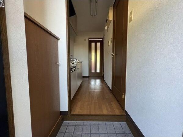 掛川市杉谷南マンション 玄関