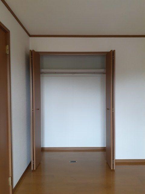菊川市下平川アパート 収納