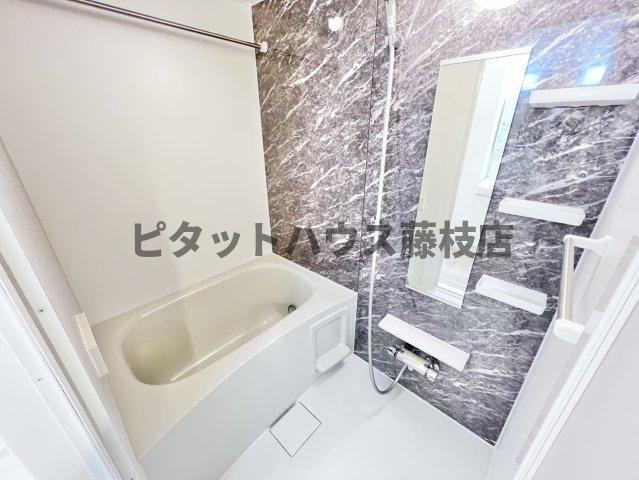 焼津市塩津アパート バス／シャワー