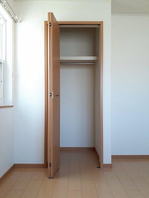 掛川市杉谷南アパート 収納