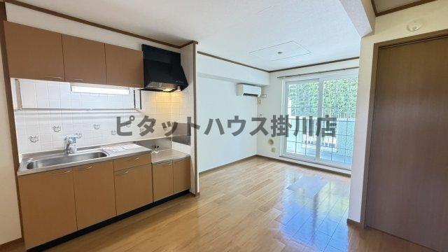 掛川市逆川アパート リビング
