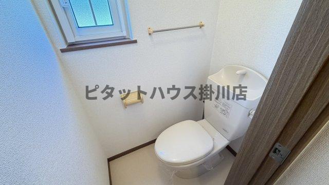 掛川市上西郷アパート トイレ