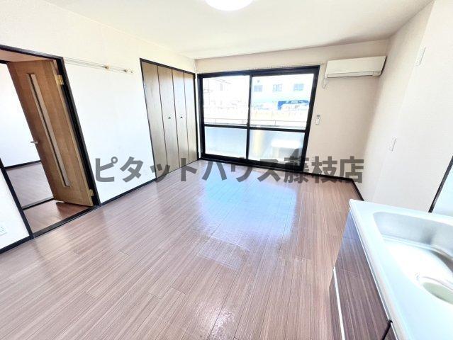 藤枝市高柳アパート リビング