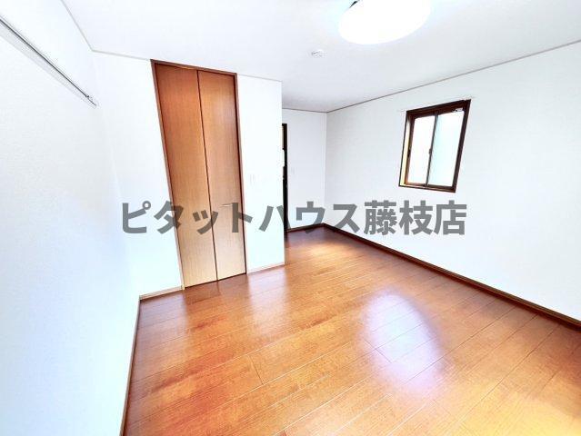 藤枝市駅前アパート リビング