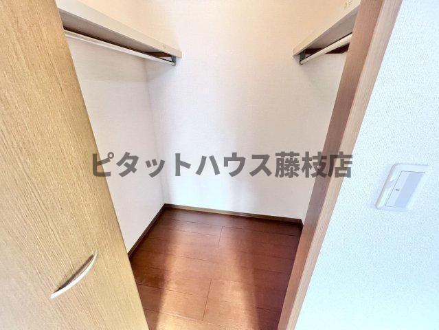 藤枝市駅前アパート 収納