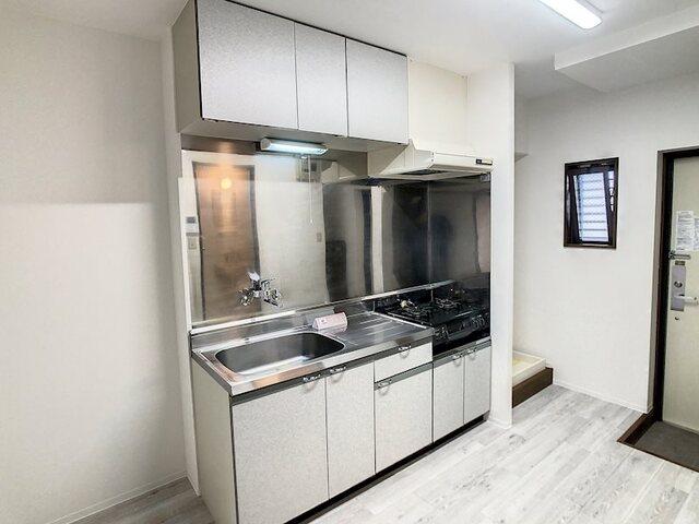 掛川市中央アパート キッチン