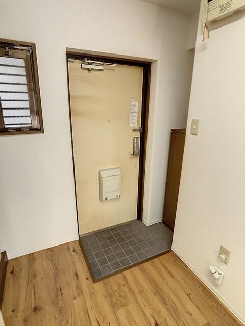 掛川市中央アパート 玄関