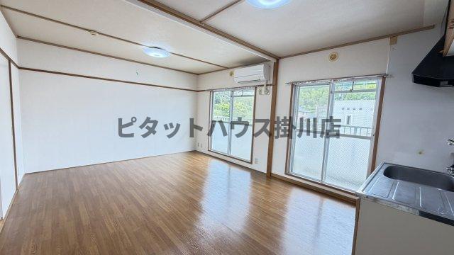 掛川市久保マンション リビング