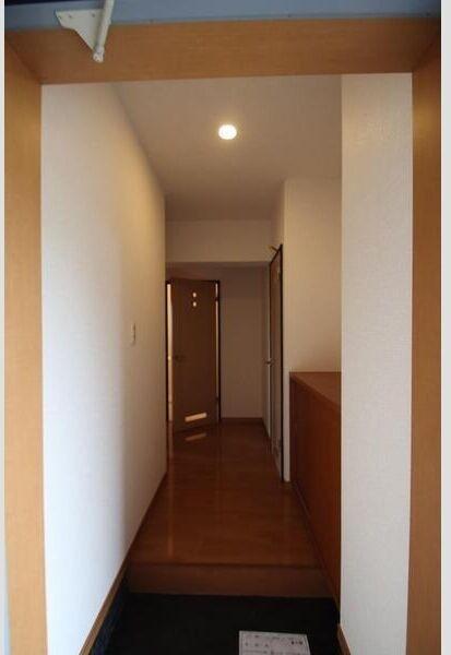 掛川市南西郷マンション 玄関