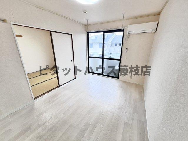 藤枝市高柳アパート リビング