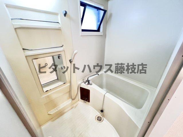 藤枝市高柳アパート バス／シャワー