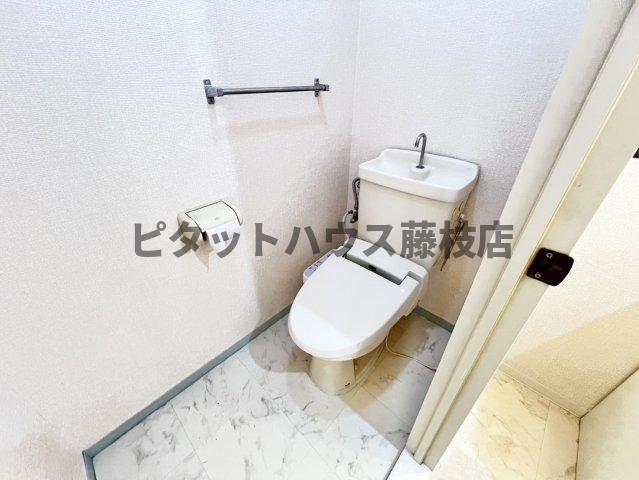 藤枝市高柳アパート トイレ
