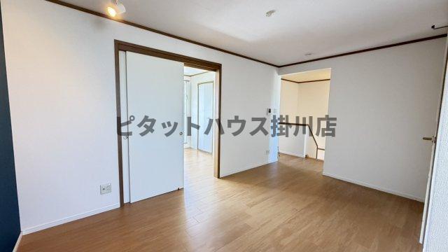 掛川市沖之須アパート リビング