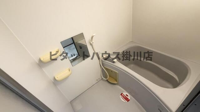 掛川市沖之須アパート バス／シャワー
