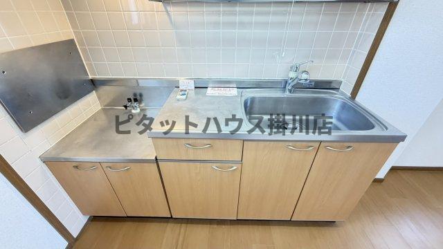 掛川市沖之須アパート キッチン
