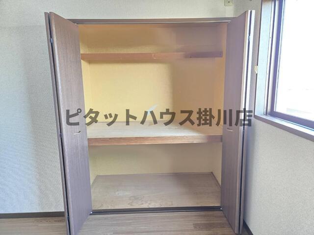 掛川市亀の甲アパート 収納