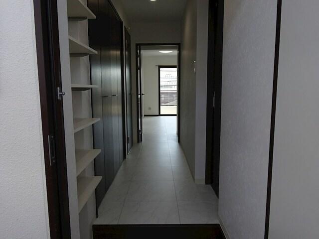 掛川市小鷹町マンション 玄関