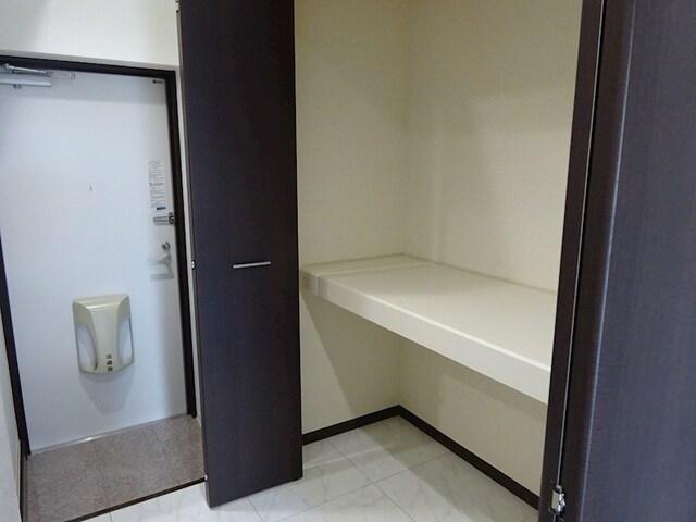掛川市小鷹町マンション 収納