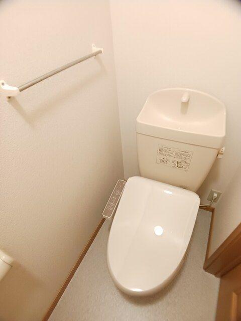 掛川市杉谷南アパート トイレ