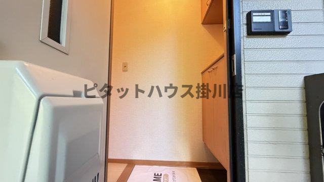 掛川市西大渕アパート 玄関