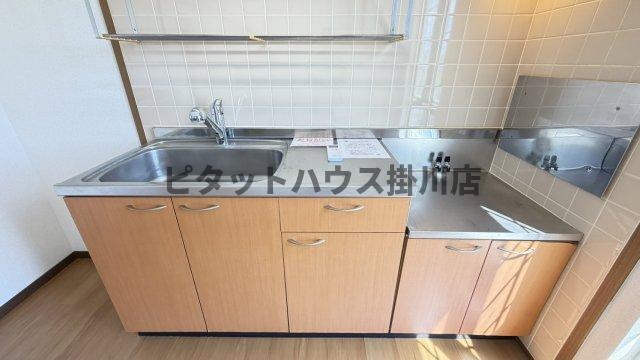 掛川市大渕アパート キッチン