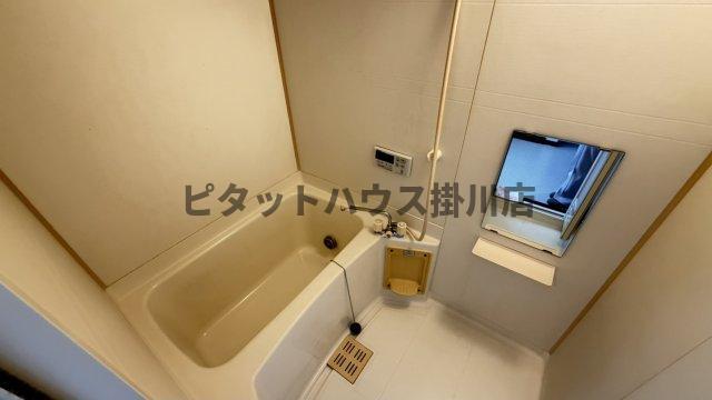 掛川市大渕アパート バス／シャワー